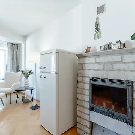 Apartment Airhome - Library *