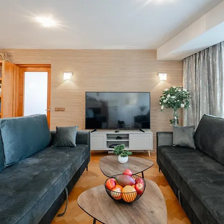 Apartment Airhome - Library