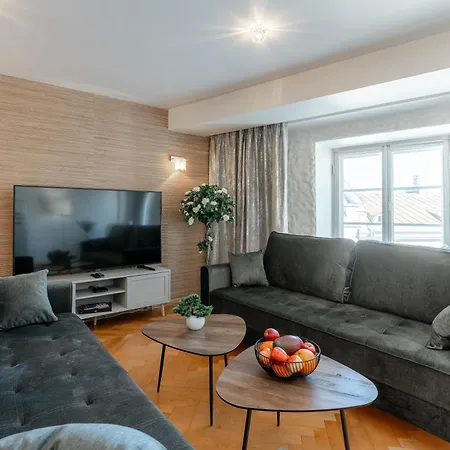 Apartment Airhome - Library Tallinn